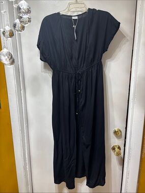 Women's Black V-Neck Drawstring Maxi Dress